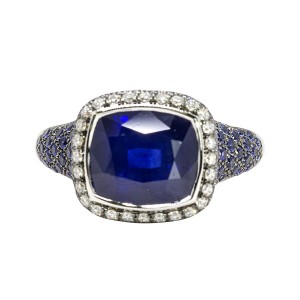 18K Cushion Cut Blue Sapphire Diamond Ring